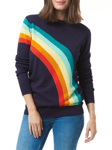 vintage rainbow sweater.